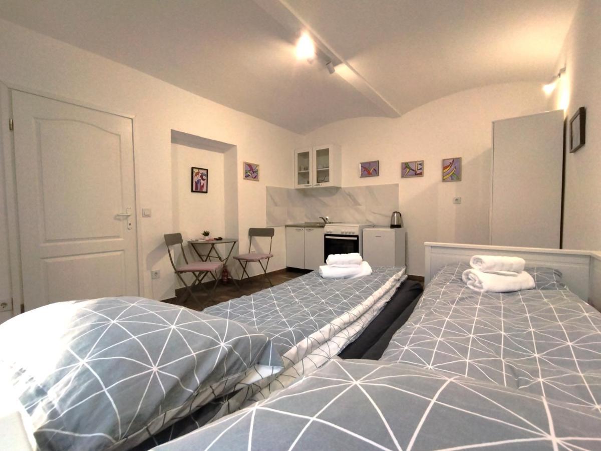 Good Vibrations Apartments Zagabria Esterno foto